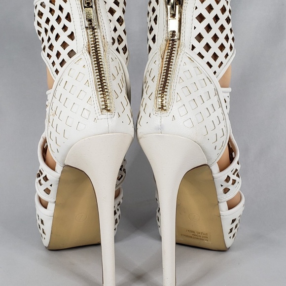 Charlotte Russe White Trista Platform Heels Size 7 - Picture 6 of 8